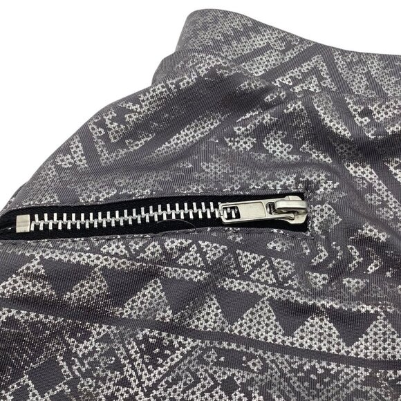 Scream & Shout Girls Aztec Pattern Skirt L Gray With Zipper & Pockets - Picture 9 of 12